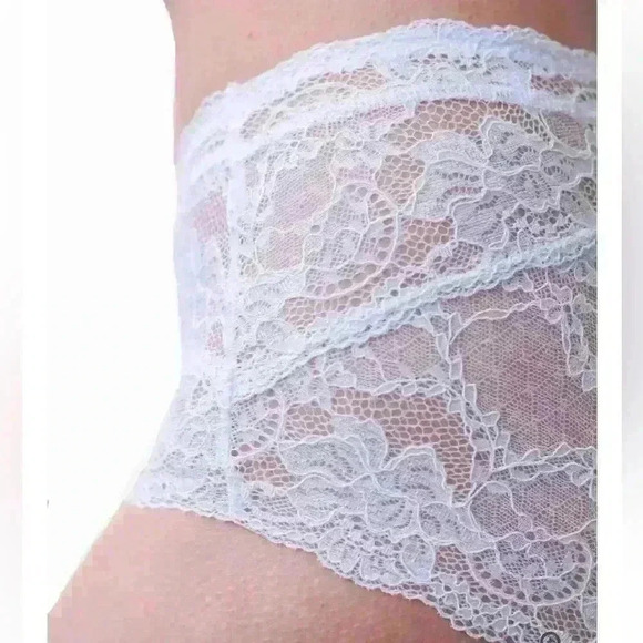 High  Waist Lace Panties By Less Is Amor - Picture 2 of 3